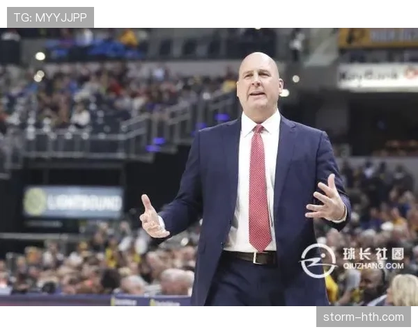 穆里尼奥执教风格深度解析:战术大师如何掌控比赛节奏与球员心理 穆里尼奥执教风格深度解析:战术大师如何掌控比赛节奏与球员心理