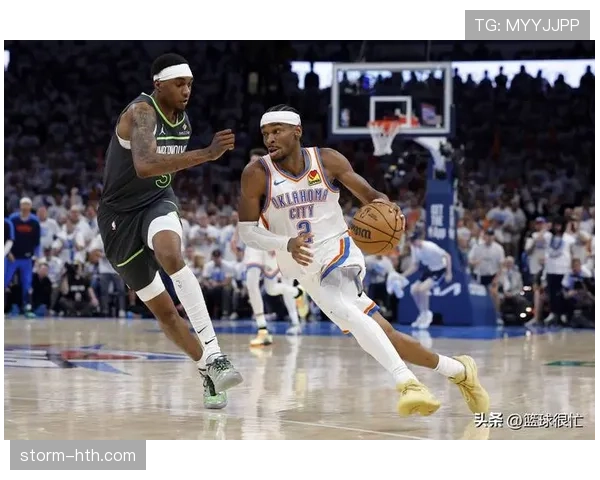 爱德华兹突破能力提升明显 拉开队内得分手差距