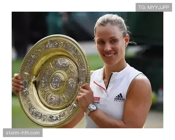 小威居然这么能省？训练场外头都像住学生宿舍一样，冠军级别的低调反差！